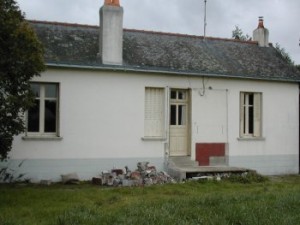 Property to renovate in Châteaubriant 2