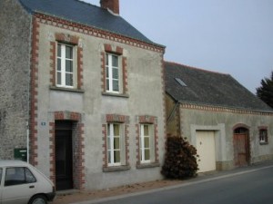 House for Sale in Villepot 2