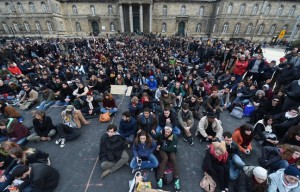 The first general meeting of #NuitDebout was held Saturday, April 9 on the Place de la Republique, Bordeaux 