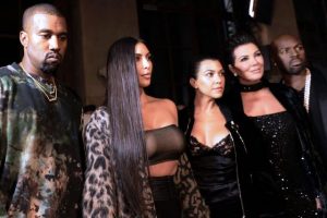 Kim Kardashian in Paris for the Paris Fashion show was robbed in her hotel room at gunpoint