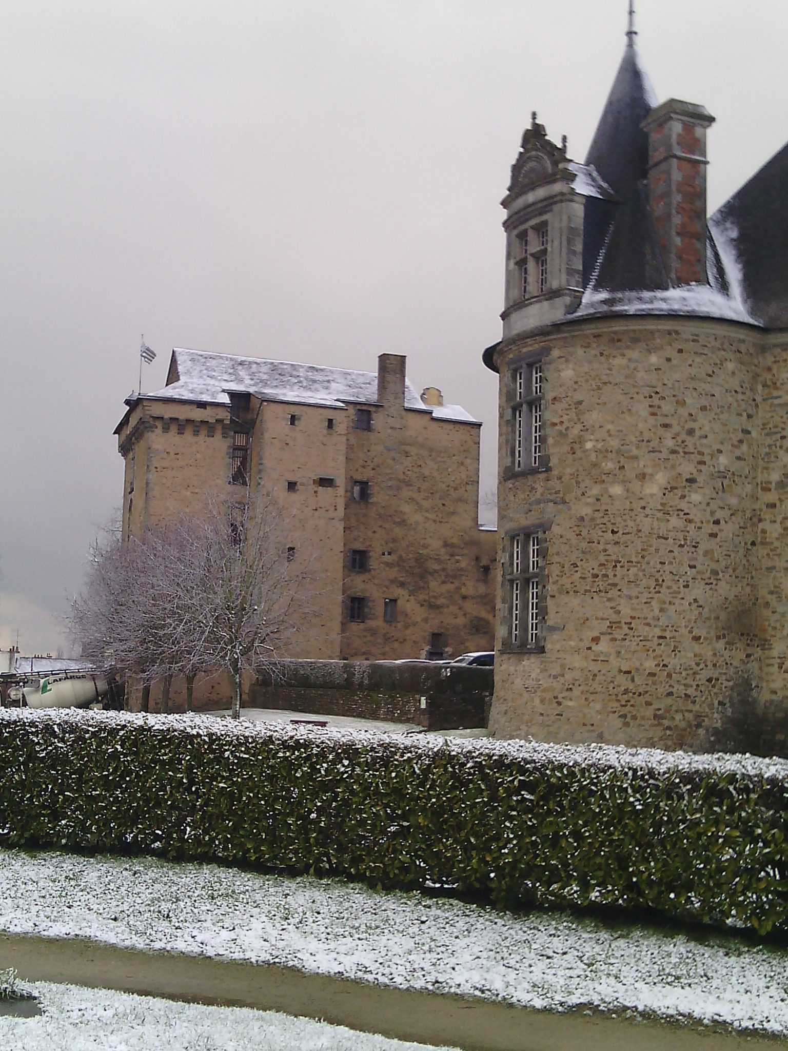 Snow in Châteaubriant