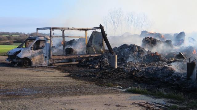 The stolen van was set on fire at Plessé, causing Barn to catch fire