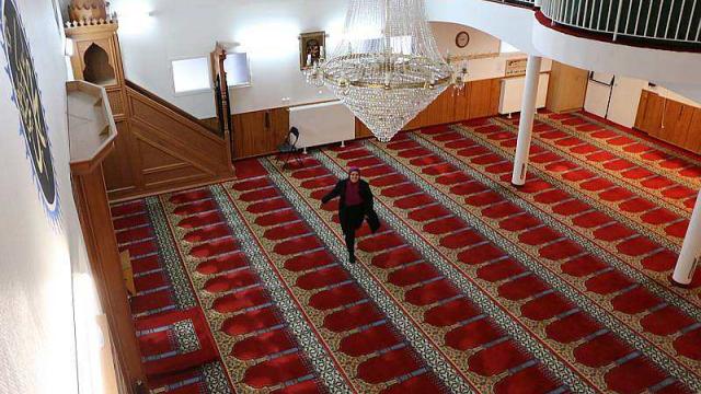 Mosques throughout France to open the doors to all on Saturday