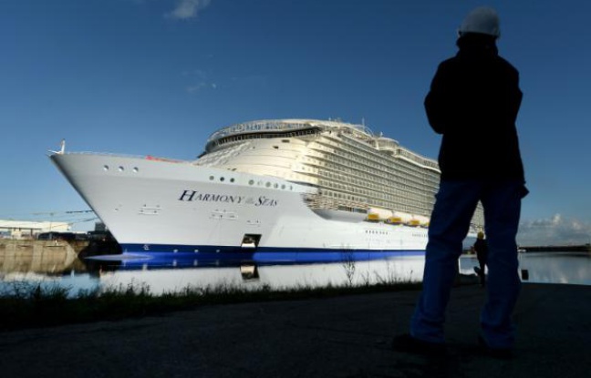 The "Harmony of the Seas" cruise ship built in St. Nazaire is almost completed