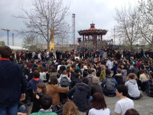 Over 1000 protestors gathered in Nantes against the Labour Law