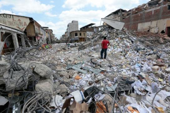 France sending troops and aid to Ecuador to help earthquake victims