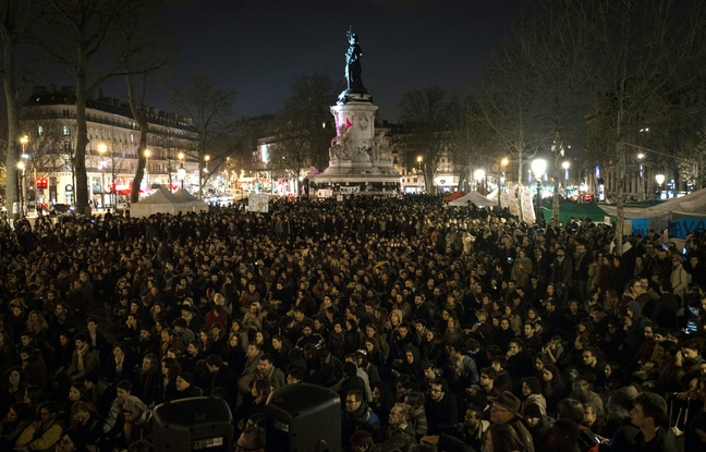 Protestors continue their protest for another night in Paris