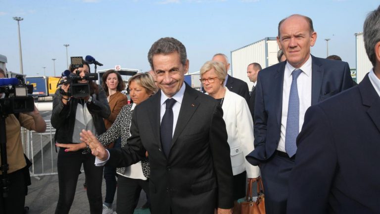 Nicolas Sarkozy visiting the port of Calais