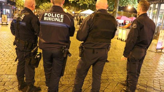 The Mayor of Nantes dismisses the idea of arming the Police