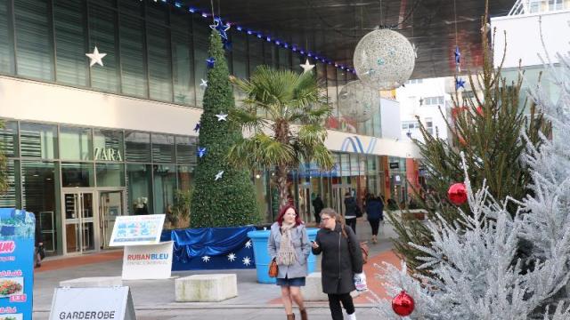The Town centre shops of Saint-Nazaire will open for two Sundays before Christmas