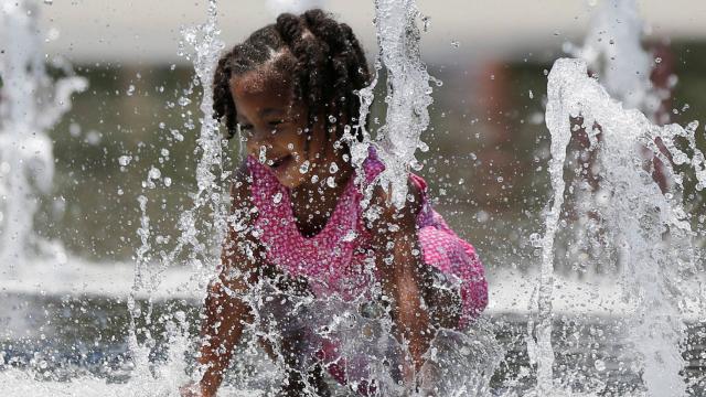 An orange alert in South east as a drop in maximum temperatures is not expected until Sunday