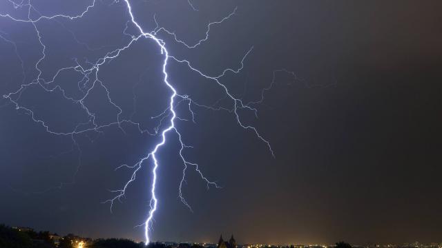 At a festival at Meurthe-et-Moselle, lightning truck injuring 15 people