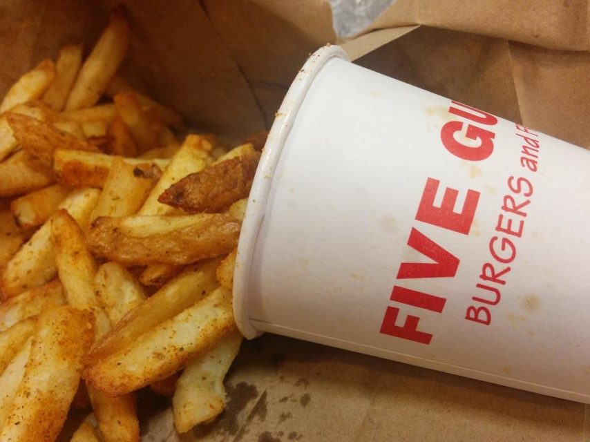 Five Guys fast food restaurant, is to open its first restaurant outside Paris in Lille
