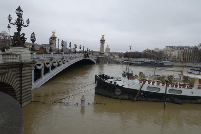 Rising water levels on the Seine in Paris