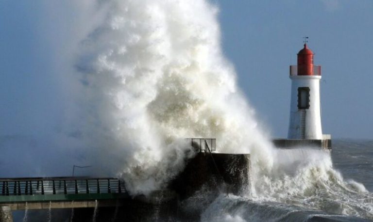 A new storm is expected from the west of France