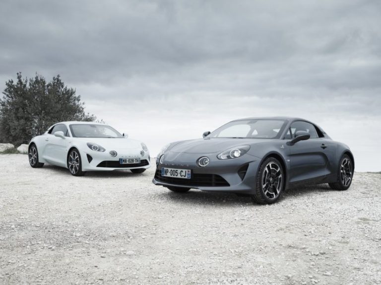 The Alpine A110 Pure and the legendary Alpine A110 were unveiled at the 2018 Geneva Motor Show.