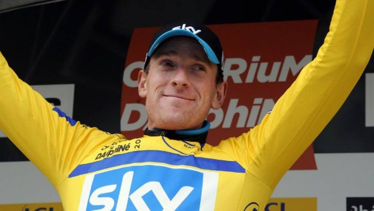 Bradley Wiggins with the yellow jersey of the Tour de France 2012