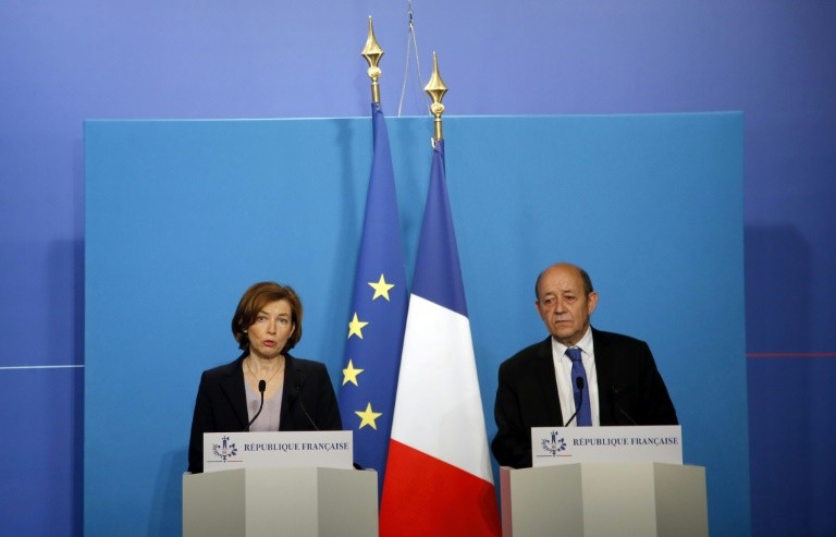 Foreign Ministers Jean-Yves Le Drian and the Armies Florence Parly, speak on the strikes in Syria since the Elysee, April 14, 2018.