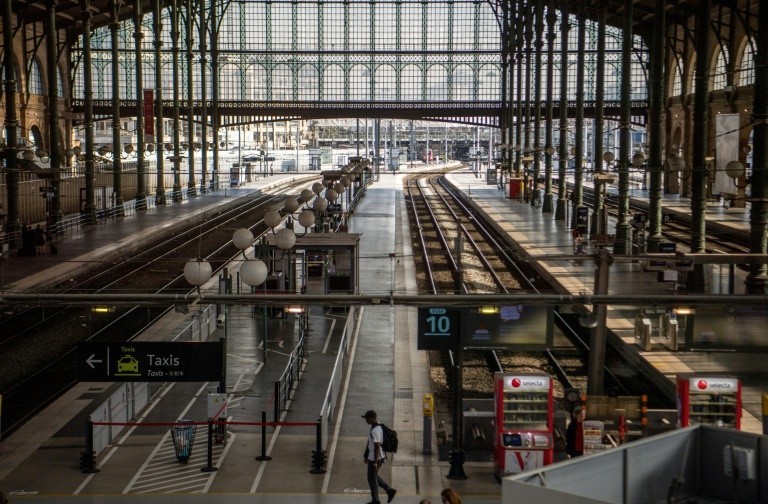 Strikes at the SNCF and Air France converge at the end of the week