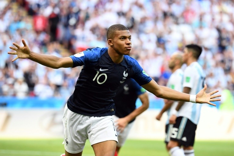 France beat Argentina in World Cup 2018, to qualify for Quarter Finals