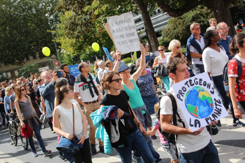 A citizen march against the climate took place in Caen this Saturday, September 8, as in 109 other cities in France. 1,500 people marched in the streets of Caen. 