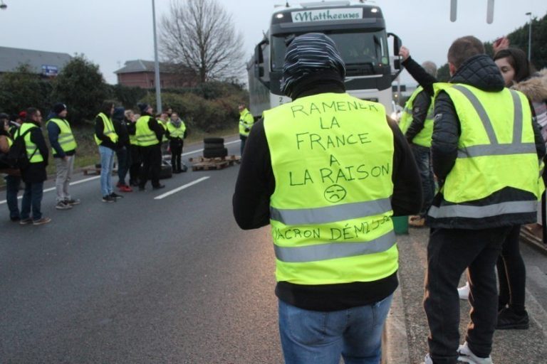 A yellow vest protestor dies in Lot-et-Garonne