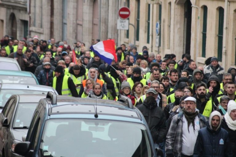 The CGT union is calling to join the Yellow Vests demonstration on Saturday, January 19, 2019, in Le Havre and Rouen (Seine-Maritime), in anticipation of a call to strike on February 5, 2019.