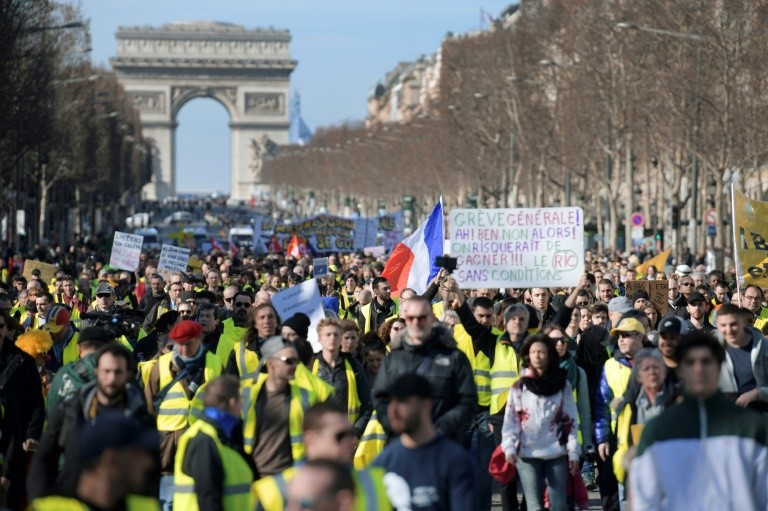 New mobilization of "yellow vests", February 17, 2019 on the Champs-Elysees in Paris.