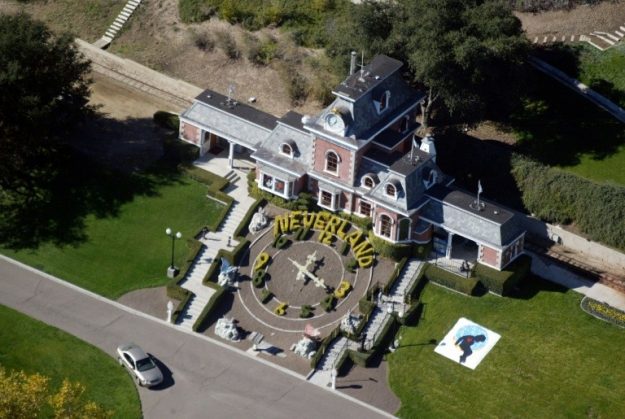 Image of Neverland, the ranch of Michael Jackson