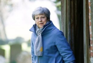 Theresa May offers no concessions in Brexit crunch talks