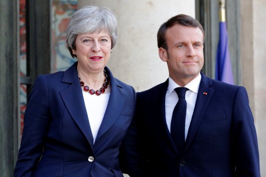 Theresa May meeting Emmanuel Macron to discuss Brexit