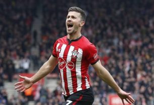 Shane Long enters the history of the Premier League.