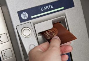 Banks could charge some customers for cash withdrawals