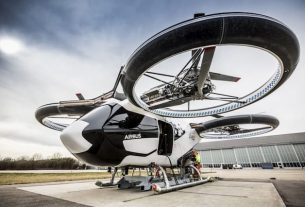 A partnership was signed between Airbus and the RATP group to study the integration of flying vehicles in urban transport.