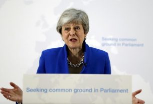 Theresa May ready to grant a new referendum to break the Brexit deadlock