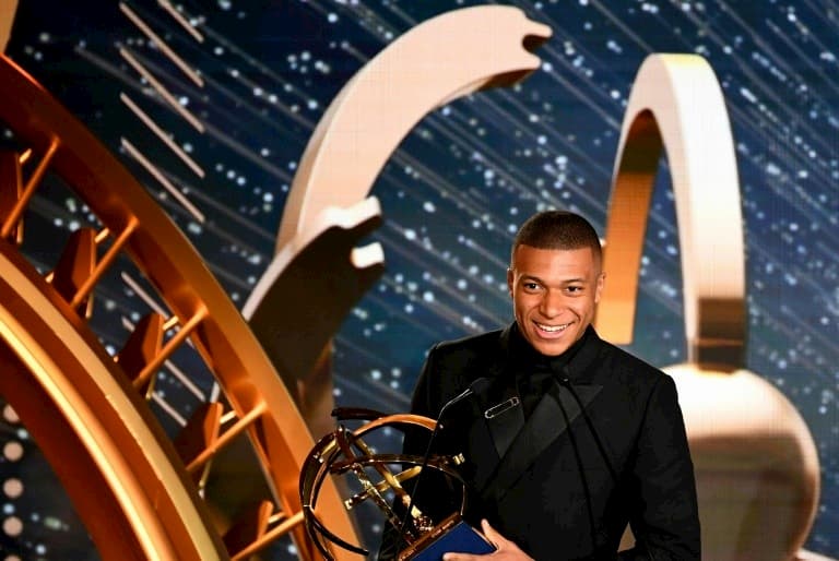 The prodigy of PSG Kylian Mbappé doubly best player and best hope of Ligne 1 at the UNFP trophies in Paris, May 19, 2019