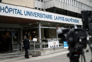 The entrance of the hospital La Pitié-Salpêtrière, May 2, 2019 in Paris.