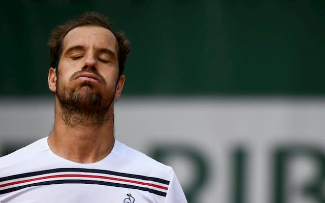 Frenchman Richard Gasquet versus Argentina's Juan Ignacio Londero in the second round of Roland-Garros on May 29, 2019 in Paris. (© AFP / Anne-Christine POUJOULAT)