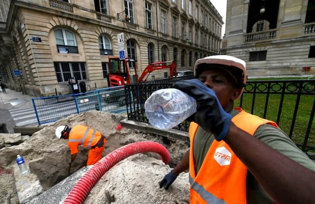 53 departments in France on Orange Alert for a heat wave