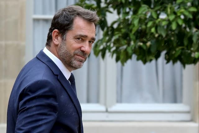 Christophe Castaner says he is open to a debate on quotas for immigration