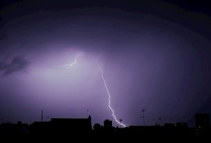 Lightning struck a group of teenagers in Pas-de-Calais