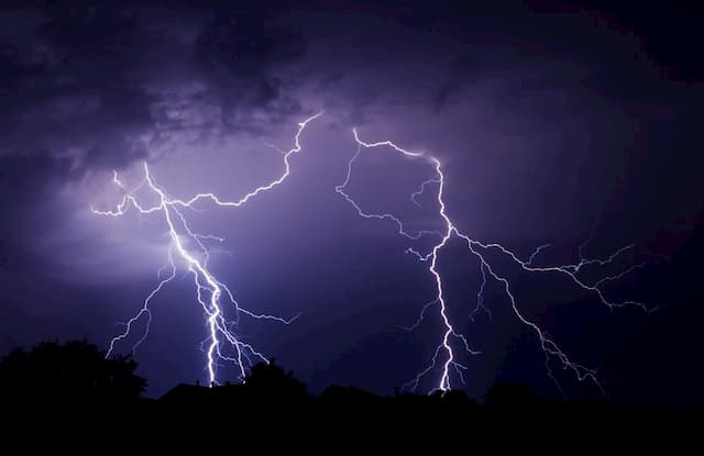 11 department put on Orange alert for thunderstorms by Meteo France