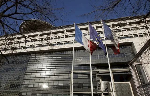 The French Ministry of Finance has received more than 11 million euros from Apple. -