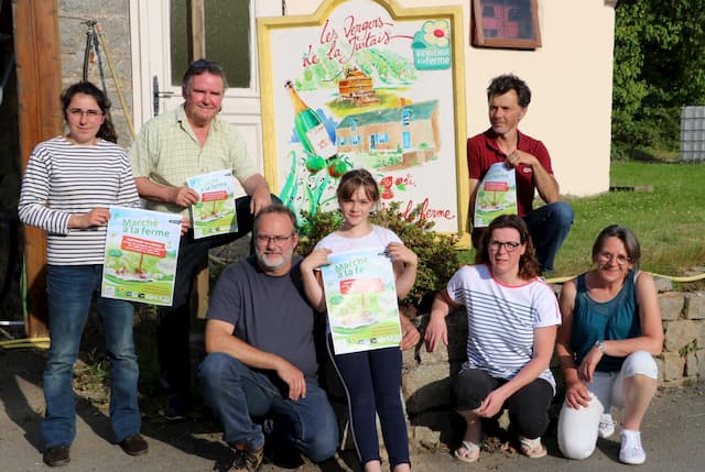 Pays de Fougères: The Farm Market Resumes at Louvigné-du-Désert 1