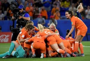 Netherlands are in the final of World Cup 2019 after beating Sweden