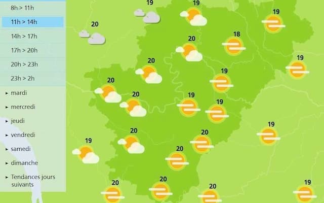 The weather in Charente will be cool, overcast and rain in the evening