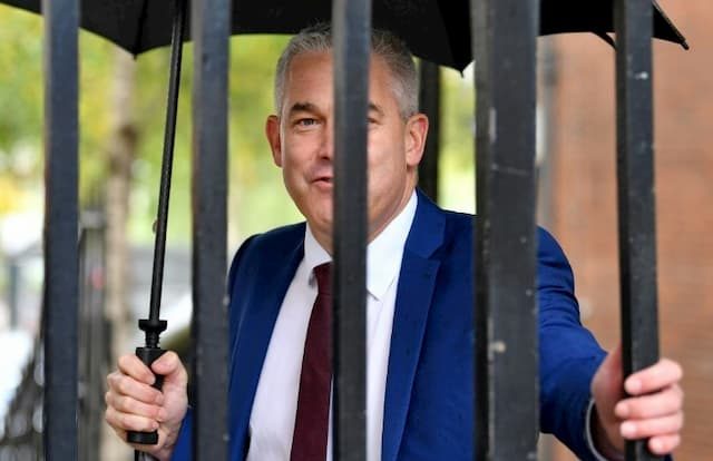 Brexit Minister Stephen Barclay arrives at Downing Street on October 21, 2019 in London.