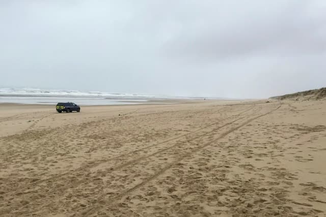 Since October, packets of cocaine are stranded on the beaches of the Atlantic, from the Breton point to the Landes. About a hundred investigators are mobilised.