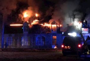 A violent fire broke out at the Mairie (town hall) of Flers