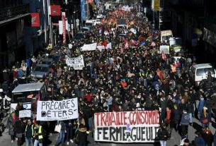 This Tuesday, December 10, at the call of the inter-union, the strike continues and many demonstrations are planned throughout the country against the pension reform.
